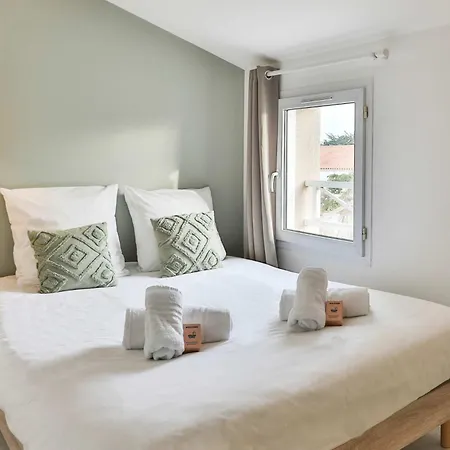 Charmante Maison Proche Mer, Quartier Paisible