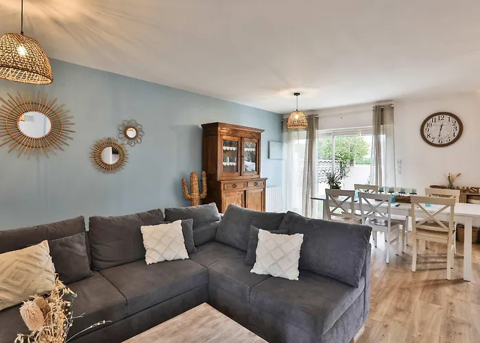 Σπίτι διακοπών Charmante Maison Proche Mer, Quartier Paisible *