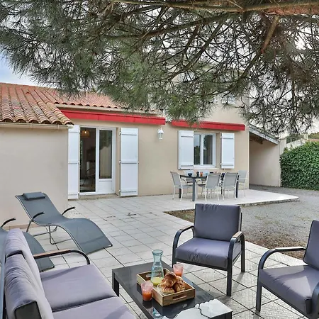 Feriehus Charmante Maison Proche Mer, Quartier Paisible Olonne-sur-Mer