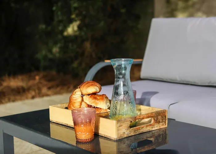 Charmante Maison Proche Mer, Quartier Paisible 펜션